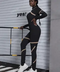 ⁦طقم سبورت SHEIN⁩ - الصورة ⁦4⁩