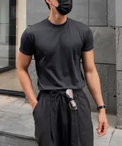 ⁦تيشيرت SHEIN⁩ - الصورة ⁦4⁩