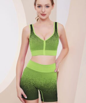 طقم رياضي SHEIN