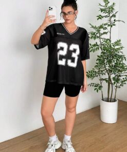 ⁦تيشيرت SHEIN⁩ - الصورة ⁦4⁩