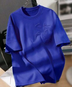 ⁦تيشيرت SHEIN⁩ - الصورة ⁦1⁩