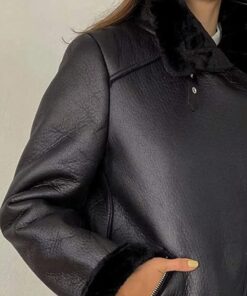 ⁦جاكيت مبطن فرو SHEIN   من غير حزام⁩ - الصورة ⁦2⁩