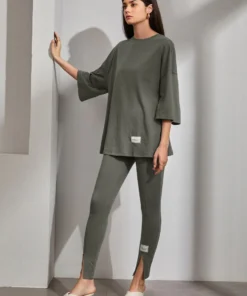 ⁦طقم SHEIN⁩ - الصورة ⁦2⁩