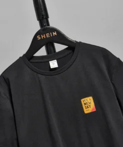 ⁦تيشيرت SHEIN⁩ - الصورة ⁦4⁩