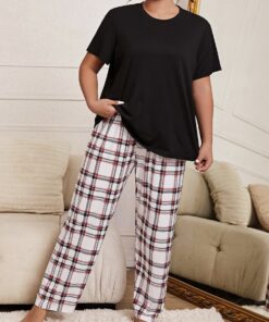 ⁦بيجامه SHEIN⁩ - الصورة ⁦1⁩