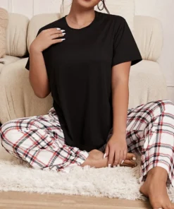 ⁦بيجامه SHEIN⁩ - الصورة ⁦3⁩