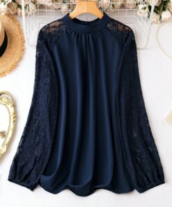 بلوزه SHEIN - الصورة 1