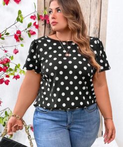 ⁦بلوزه SHEIN⁩ - الصورة ⁦1⁩