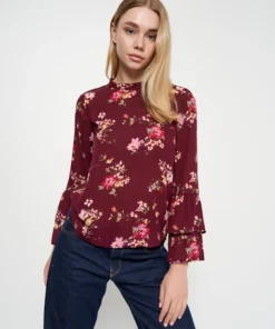 بلوزه SHEIN - الصورة 1