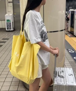 ⁦تيشيرت SHEIN⁩ - الصورة ⁦4⁩