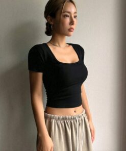 ⁦توب SHEIN⁩ - الصورة ⁦2⁩