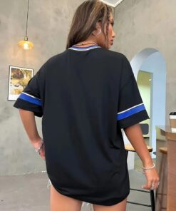 ⁦تيشيرت SHEIN⁩ - الصورة ⁦2⁩