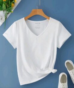 ⁦تيشيرت SHEIN⁩ - الصورة ⁦1⁩