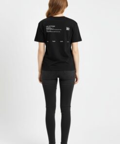 ⁦تيشرت SHEIN⁩ - الصورة ⁦2⁩