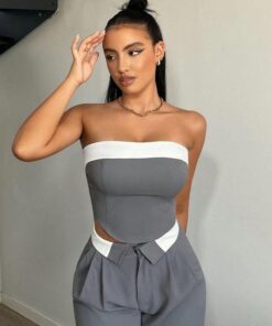 ⁦توب SHEIN⁩ - الصورة ⁦1⁩