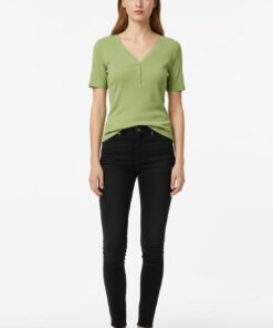 ⁦تيشرت SHEIN⁩ - الصورة ⁦1⁩