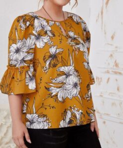 ⁦بلوزه SHEIN⁩ - الصورة ⁦2⁩