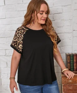 ⁦تشيرت SHEIN⁩ - الصورة ⁦4⁩