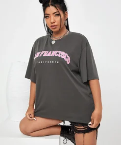 ⁦تيشيرت SHEIN⁩ - الصورة ⁦3⁩