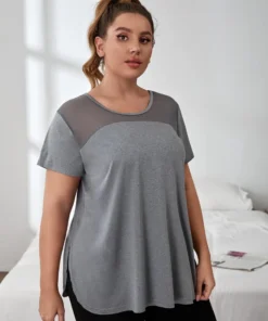 ⁦تيشيرت SHEIN⁩ - الصورة ⁦4⁩