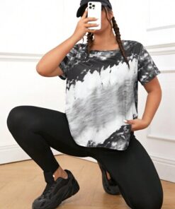 ⁦تيشيرت SHEIN⁩ - الصورة ⁦6⁩