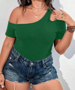 ⁦بلوزه SHEIN⁩ - الصورة ⁦1⁩