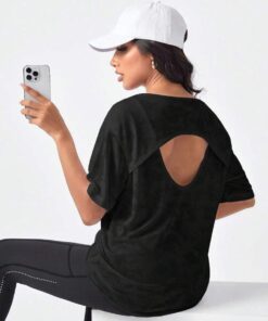 ⁦بلوزه SHEIN⁩ - الصورة ⁦2⁩