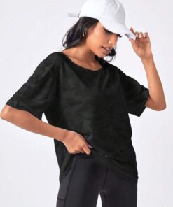 ⁦بلوزه SHEIN⁩ - الصورة ⁦1⁩