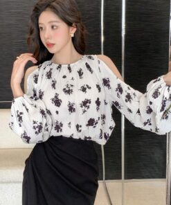 ⁦بلوزه SHEIN⁩ - الصورة ⁦2⁩