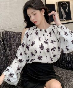 ⁦بلوزه SHEIN⁩ - الصورة ⁦6⁩