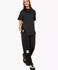 ⁦طقم SHEIN⁩ - الصورة ⁦5⁩