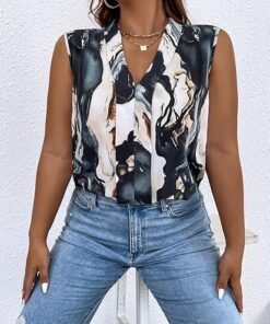 بلوزه SHEIN - الصورة 1