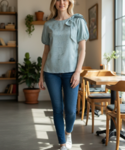 بلوزه SHEIN - الصورة 1