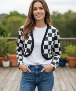 توب SHEIN - الصورة 1