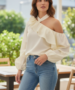 بلوزه SHEIN - الصورة 1