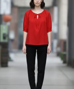 بلوزه SHEIN - الصورة 1