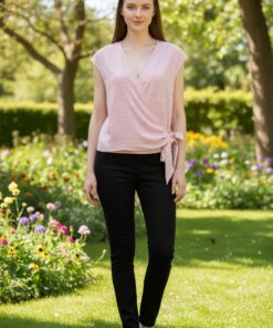 بلوزه SHEIN - الصورة 1