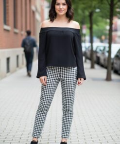 بلوزه SHEIN - الصورة 1