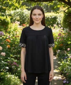 ⁦بلوزه SHEIN⁩ - الصورة ⁦1⁩