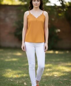 بلوزه SHEIN - الصورة 1