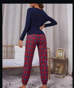 ⁦تيشيرت SHEIN⁩ - الصورة ⁦2⁩