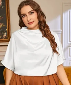 بلوزه SHEIN - الصورة 1