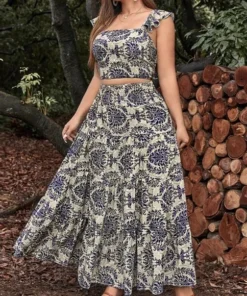 ⁦طقم SHEIN⁩ - الصورة ⁦1⁩